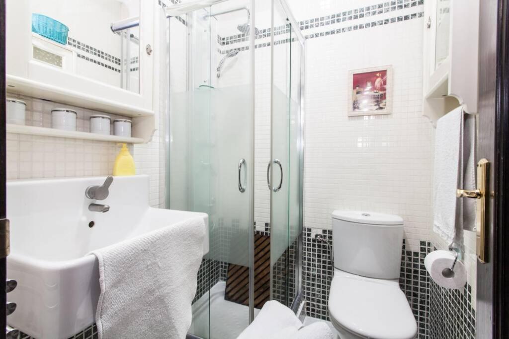 Apartamento Alfareria Seville Exterior photo